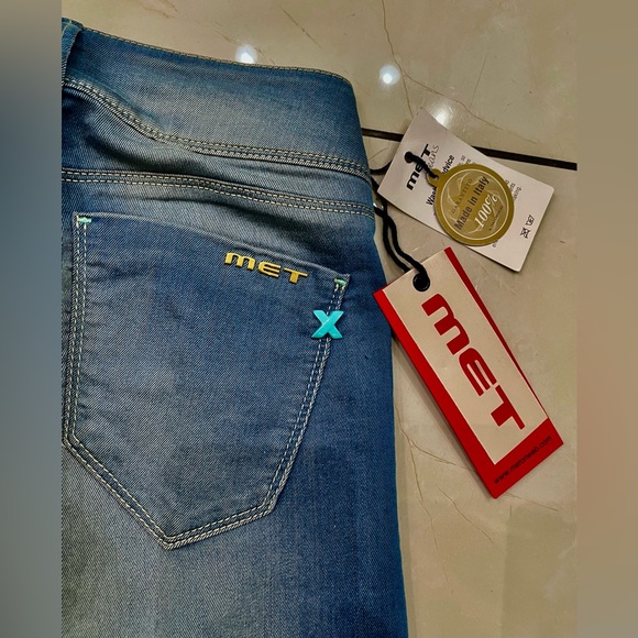 NWT MET low rise skinny jeans - Picture 7 of 13